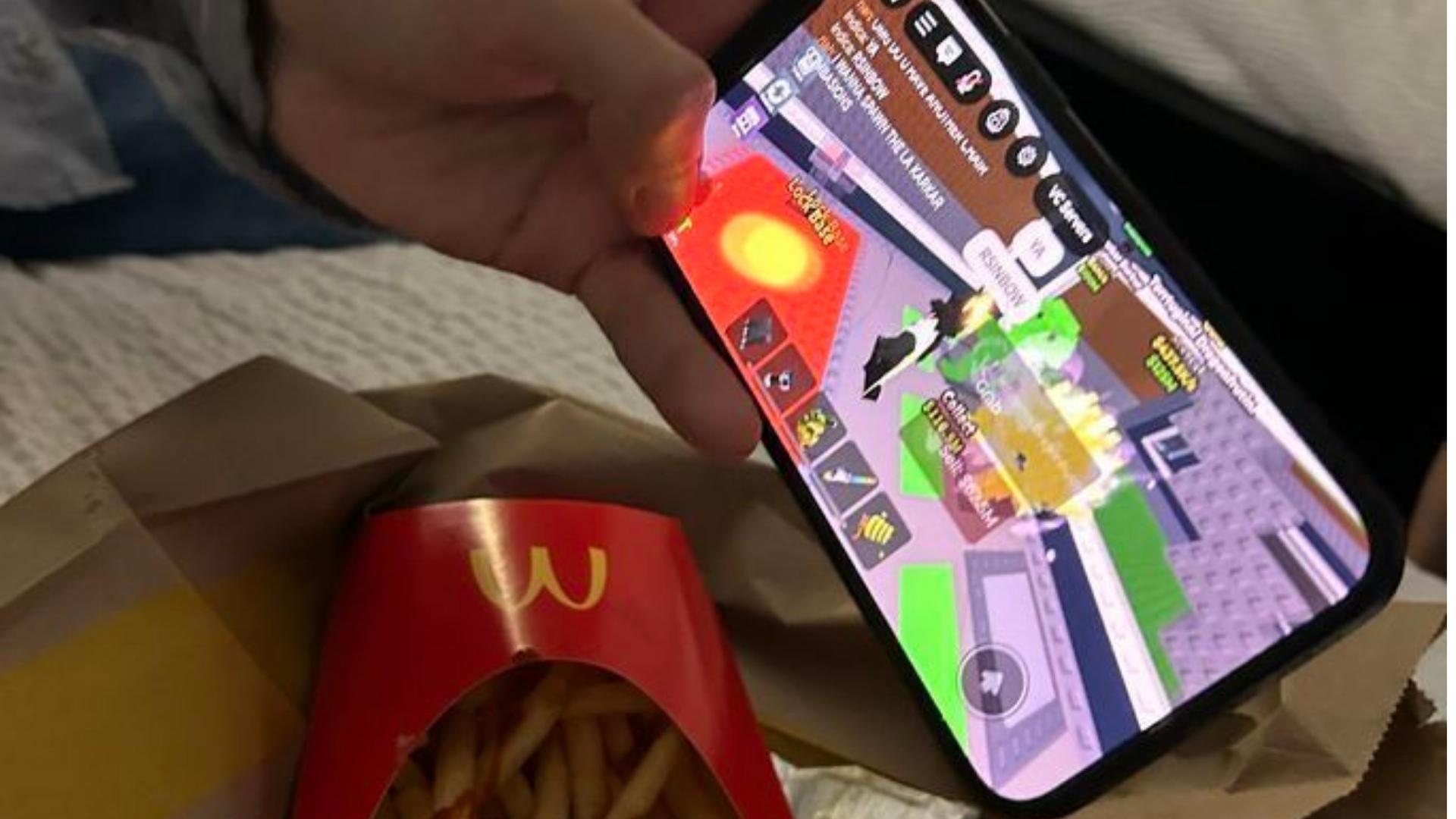 How Twitch Streamers Turn Ultimate Team Pack Openings into Empires